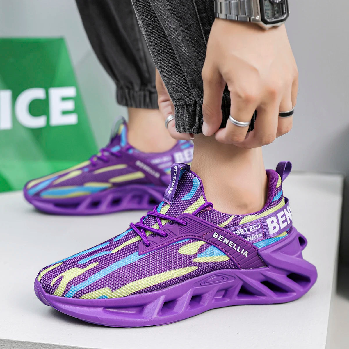 2026 New Women's Blade Running Shoes – Breathable, Slip-Resistant, Comfortable, and Stylish for All-Day Wear; Unisex Design Suitable for Both Men and Women
