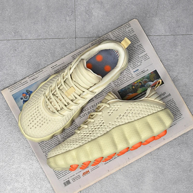 002 Comfortable Running Shoes Breathable Thick Sole Non-slip Casual Sports Shoes Cushioning Outdoor Walking Sneakers For Woman