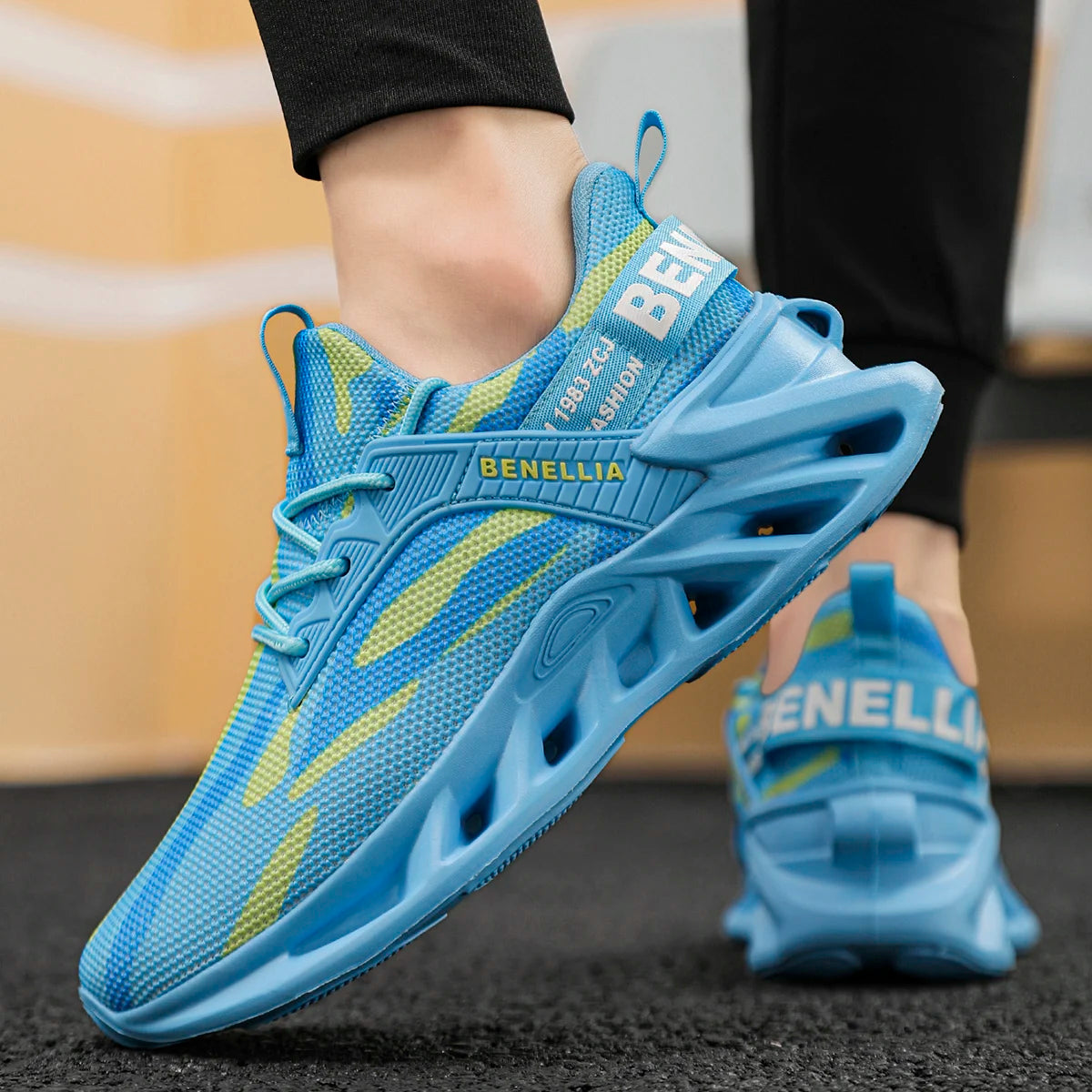 2026 New Women's Blade Running Shoes – Breathable, Slip-Resistant, Comfortable, and Stylish for All-Day Wear; Unisex Design Suitable for Both Men and Women