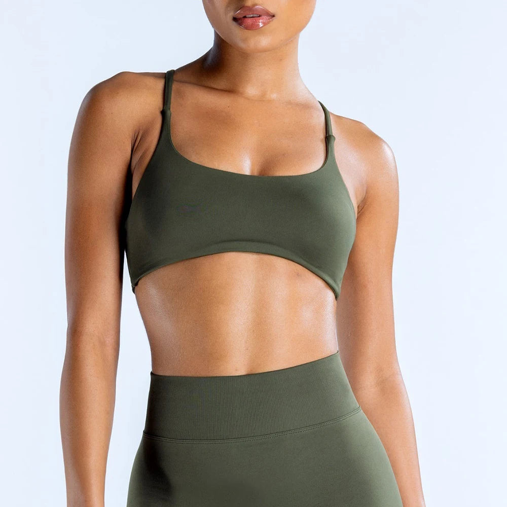 Open Back Sports Bra Women Padded Yoga Bra Stretchy Push Up Seamless Sports Bras Fitness Crop Top Medium Support Gym Top